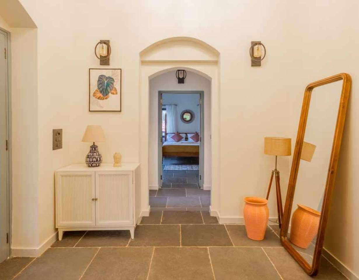 Inez Villa 4