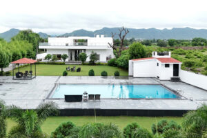 Luxury 2 Bedroom Stay - Aravali-Villa-banner