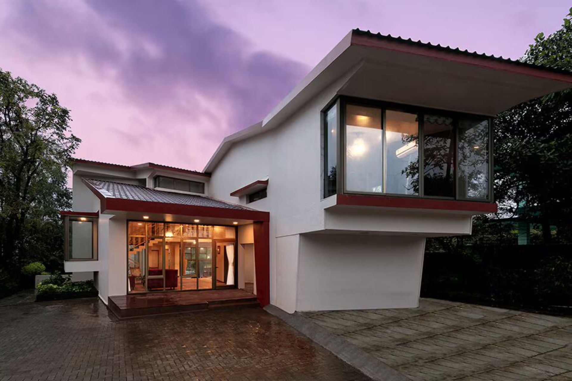 Elegant 3 BHK Hill View Villa in Lonavala - Pura-Vida-Villa-banner