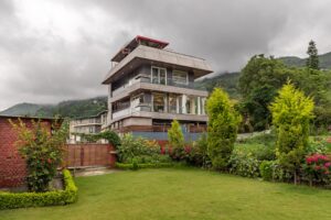 Luxury 3 Bedroom Villa in Nainital - Celestial-Rhapsody-banner