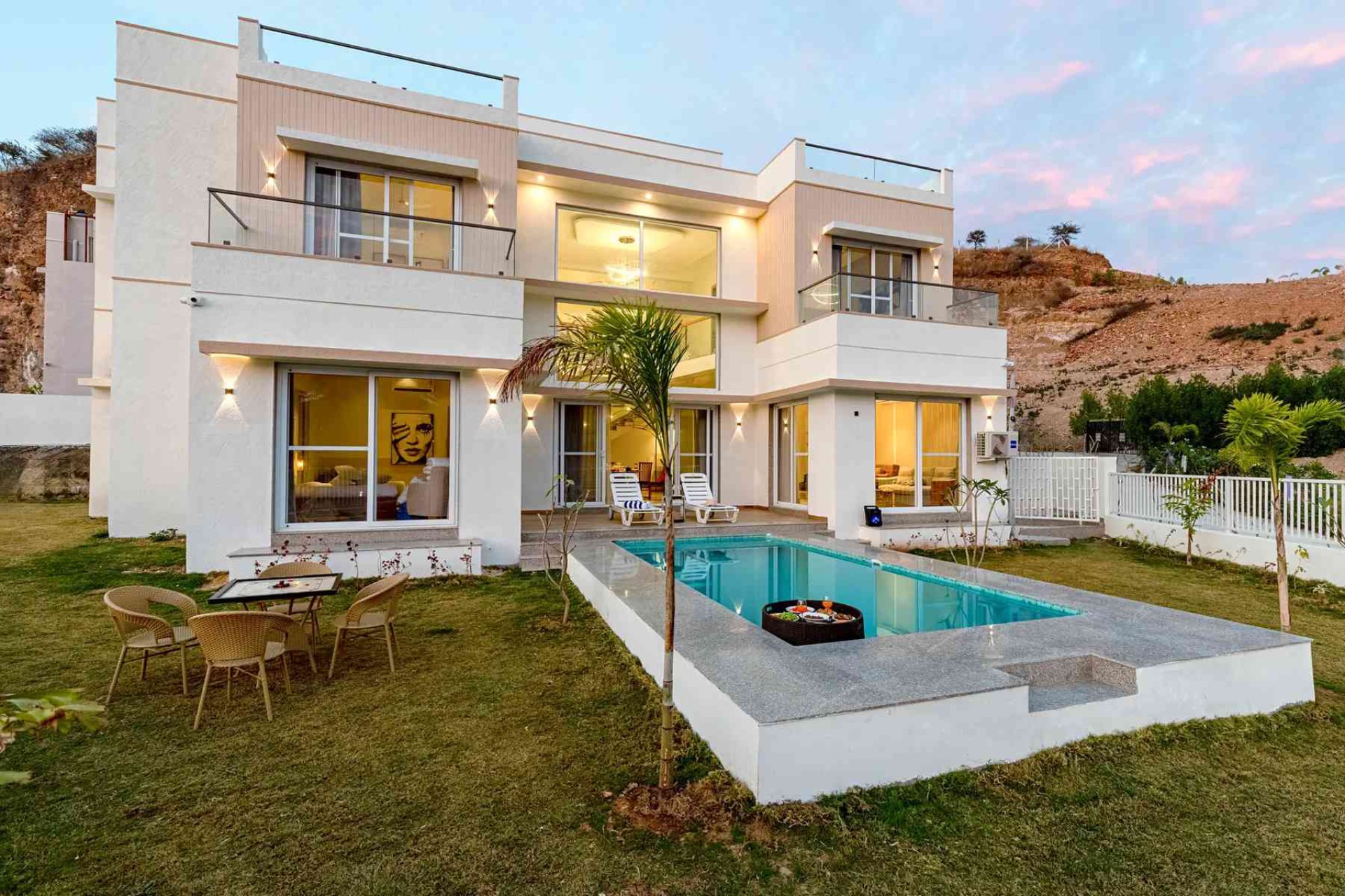 Luxury 4 bhk villa with pvt pool - Shourya-Sereno-banner