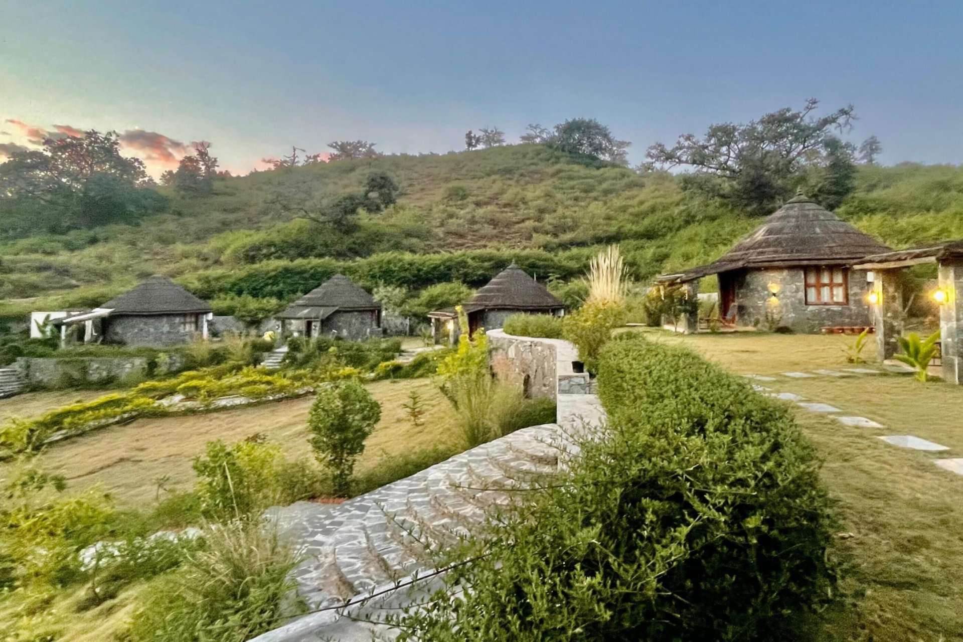 Luxury 6 BHK Resort with Pool - VODRJ93-Kumbhalgarh-banner