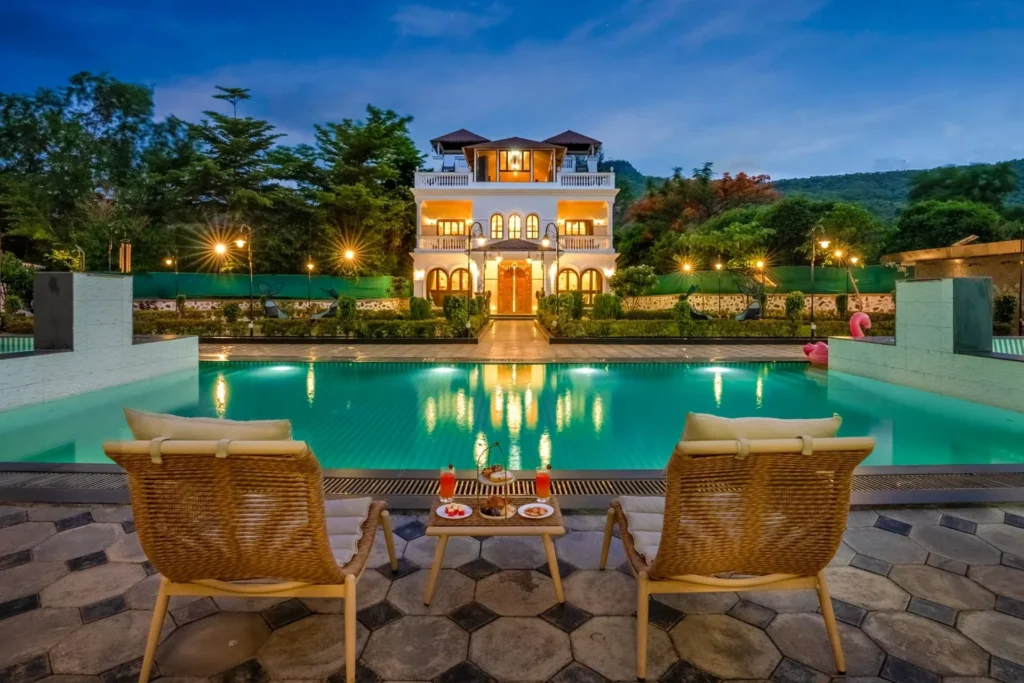 VODMH109 – Luxury 7 BHK Villa With Jacuzzi In Karjat