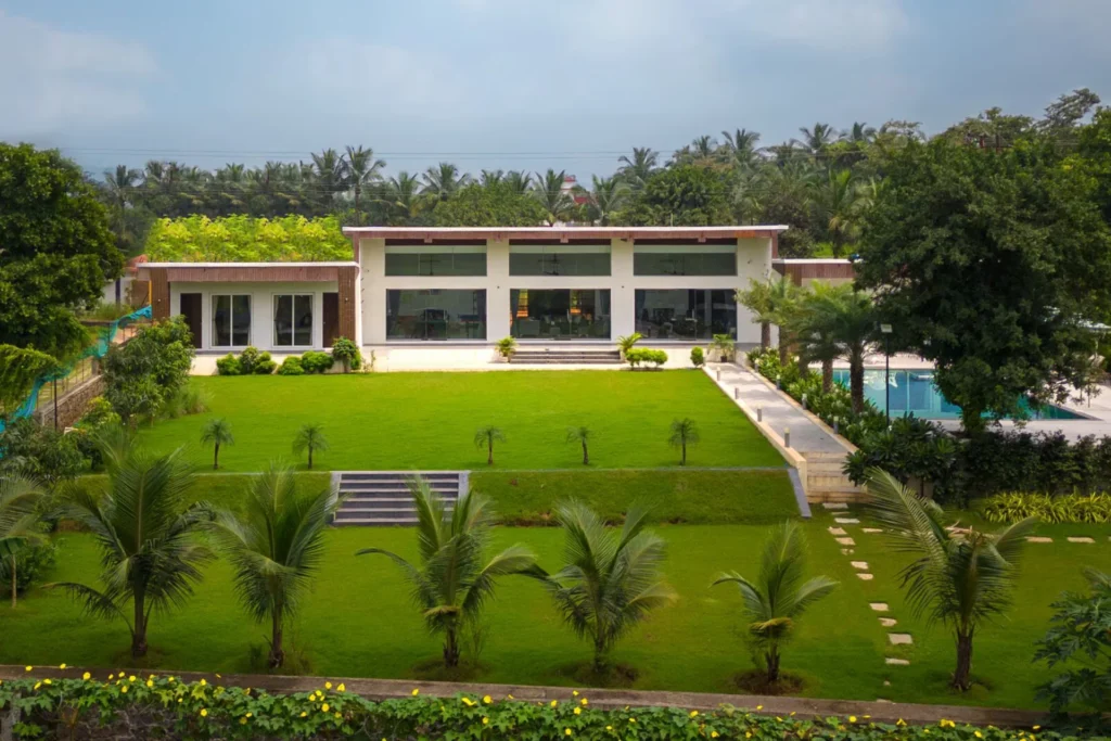 VODMH71 – Luxury 4 BHK Villa With Outdoor Pool In Karjat