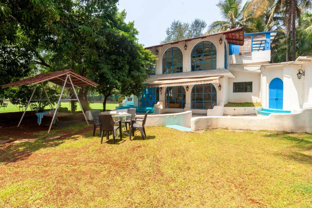 VODMH74 – Luxury 4 BHK Pool Villa In Karjat