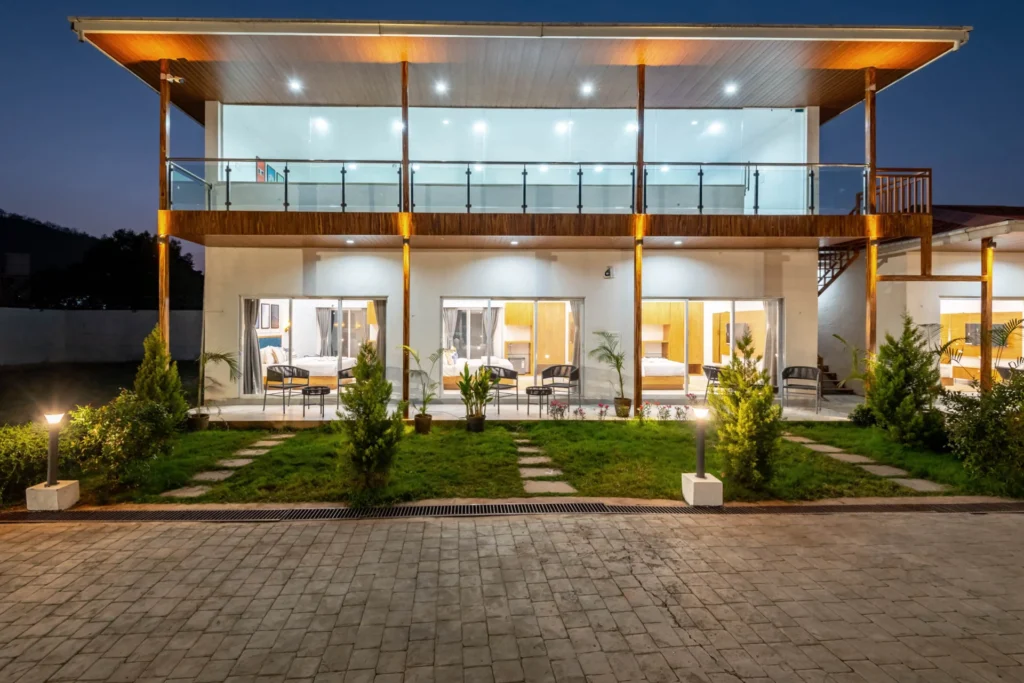 VODMH96 – Luxury 1 BHK Villa With Lawn In Karjat