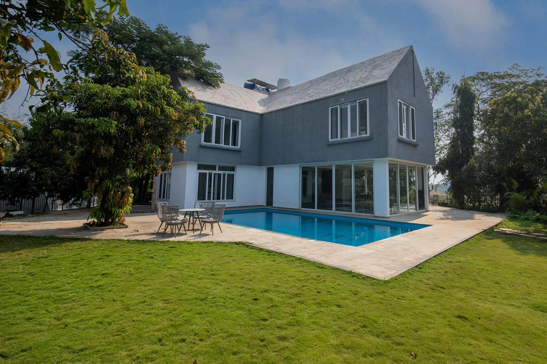 Luxury 4 Bedroom Villa with Lawn - VODMH97-Karjat-banner