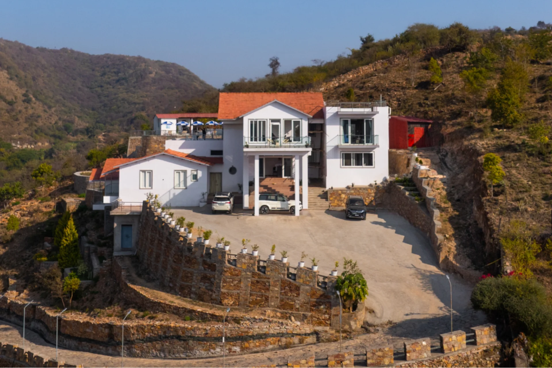 Luxury 5 Bedroom Pool Villa in Udaipur - VODRJ99-Udaipur-banner