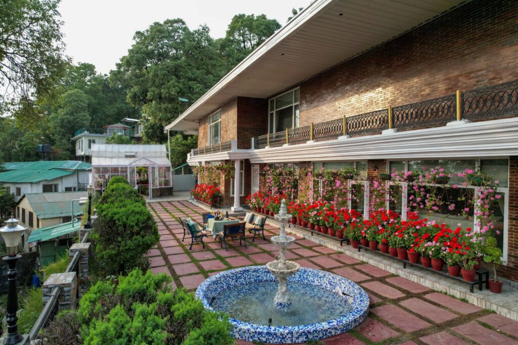 VODUK73 – Luxury 6 Bedroom Villa In Mussoorie