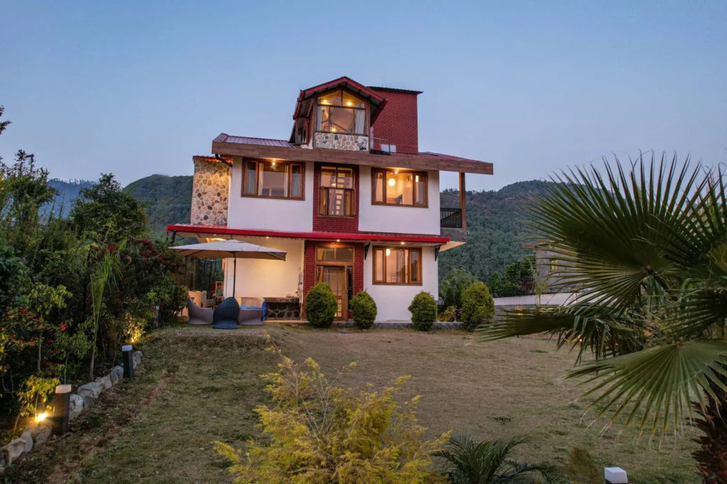 VODUK82 – Luxury 5 BHK Mountain View Villa In Mussoorie