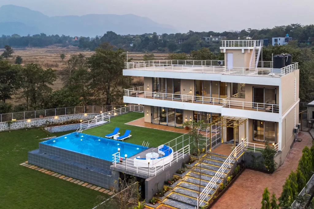 VODMH120 – Luxury 7 BHK Villa With Viewing Deck In Karjat