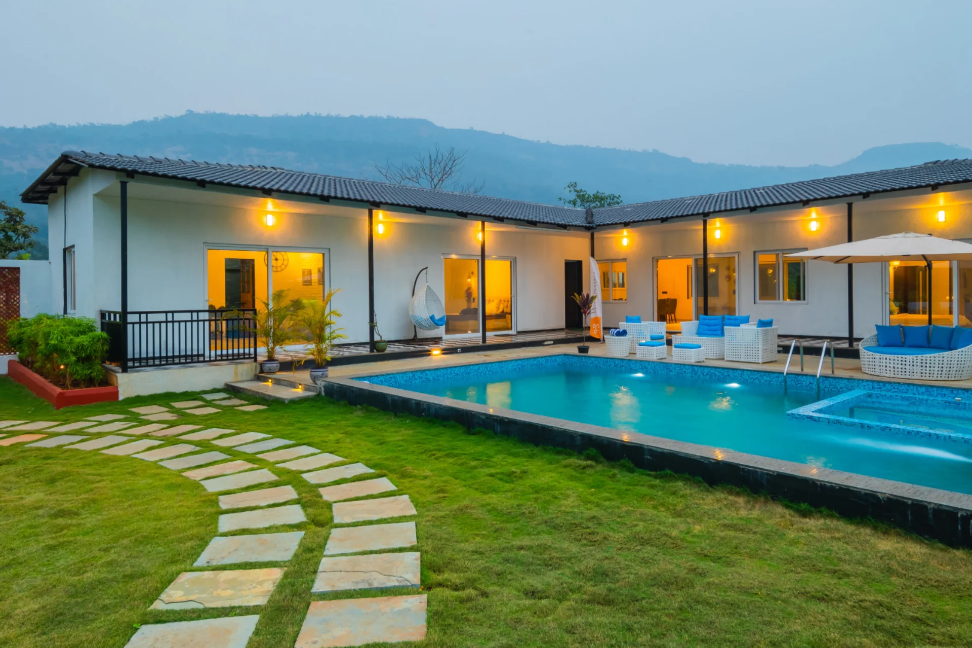 Luxury 3 BHK Jacuzzi Villa - VODMH138-Karjat-banner