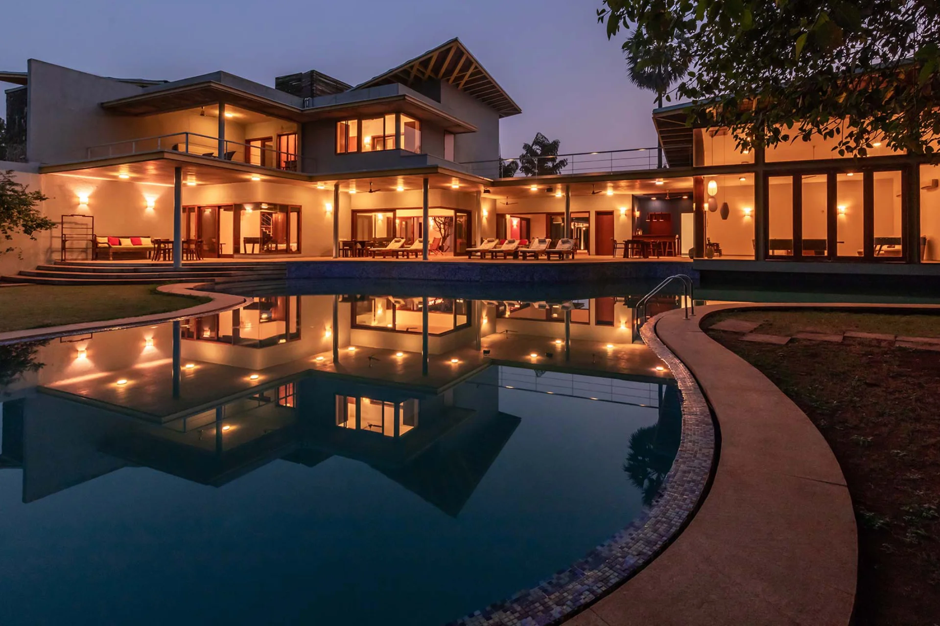 4 BHK Lawn Villa - VODMH160-Alibaug-banner