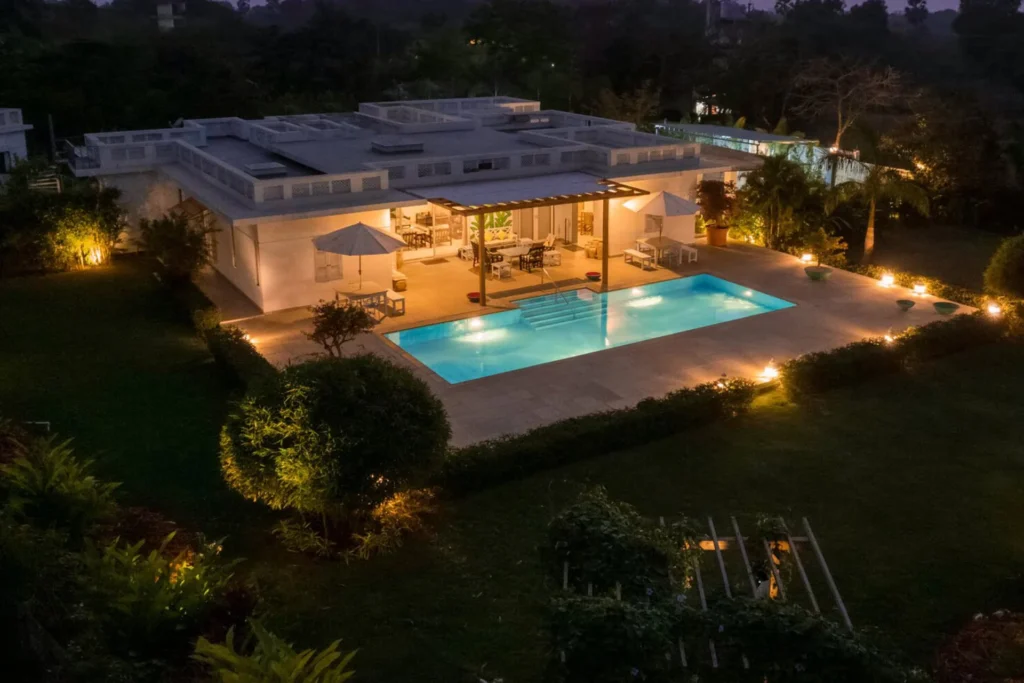 VODMH162 – 3 BHK Pool View Villa In Alibaug