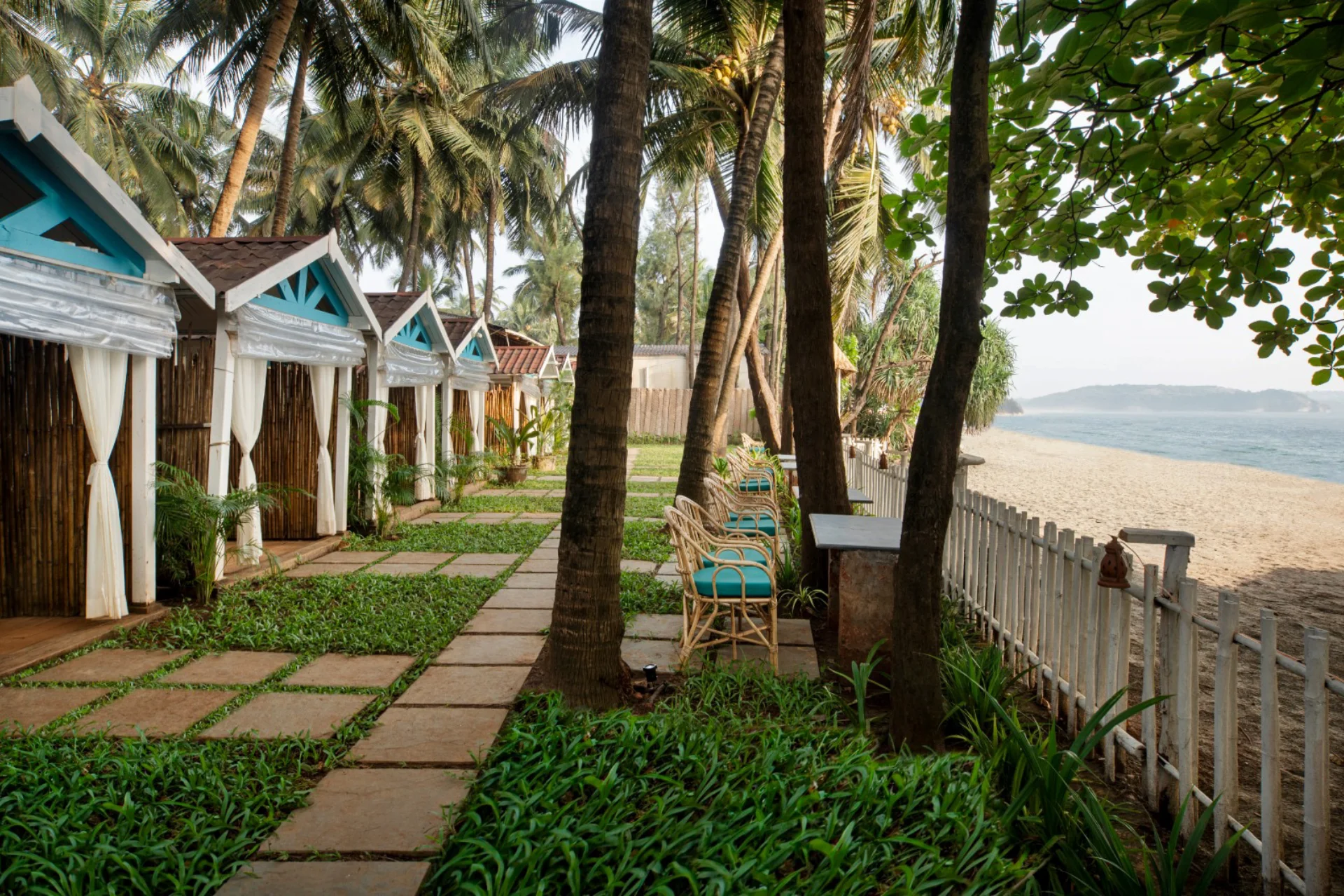 8 Rooms Beach View Resort - VODGA82-Goa-banner