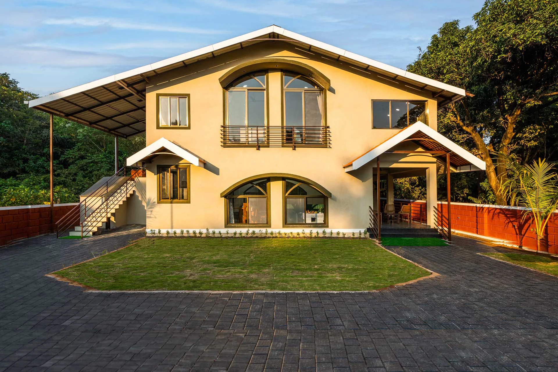 Luxury 5 Bedroom Pool Villa - VODMH205-Alibaug-banner
