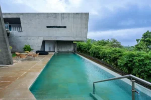 4 Bedroom Villa With Lawn - VODMH212-Alibaug-banner