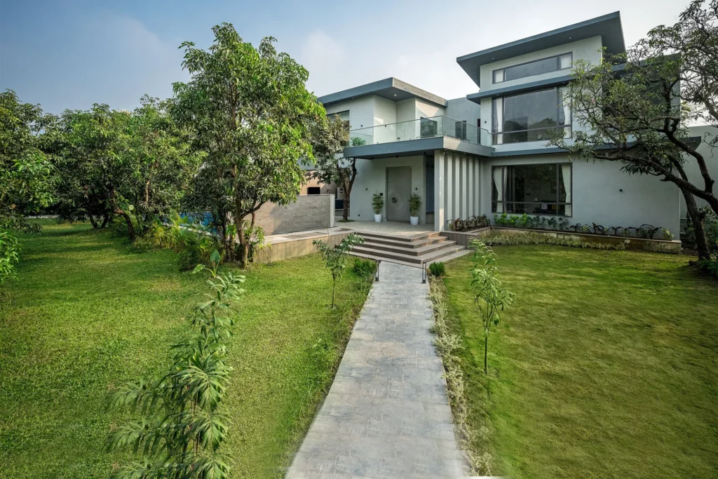 VODMH235 – 6 Room Villa With Pool In Alibaug
