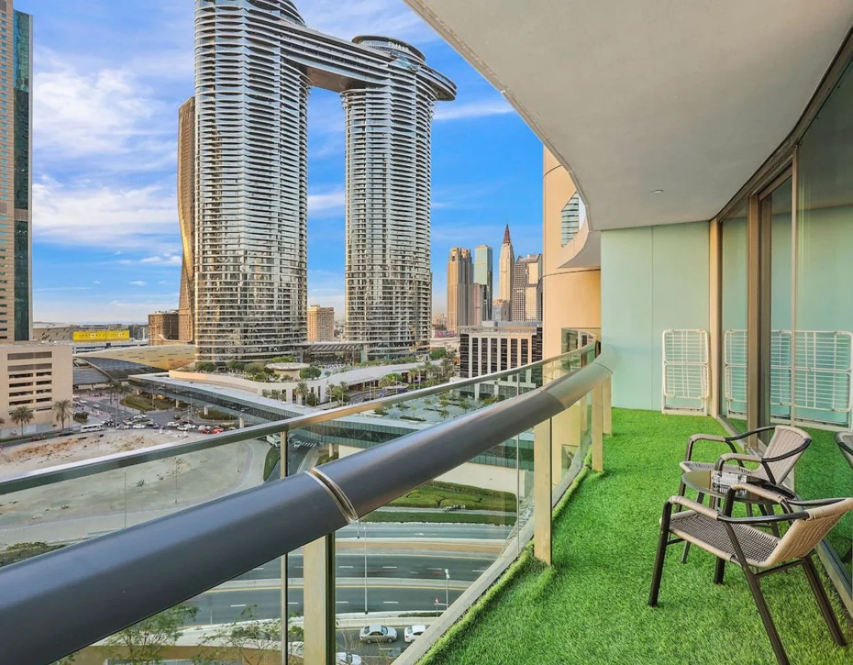 VODDXB01-Dubai-1