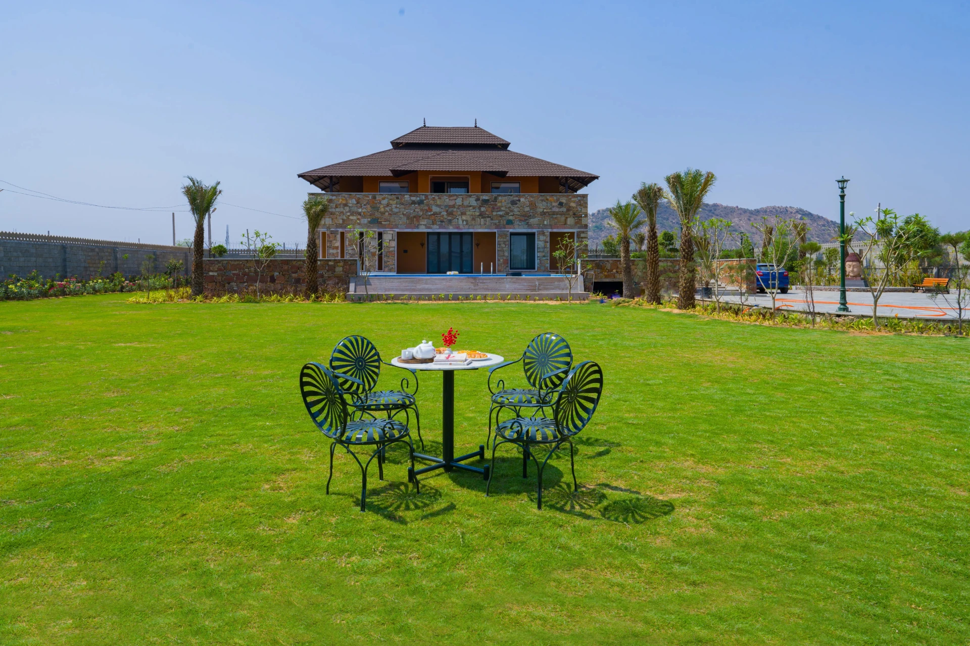 4 BHK Hill View Villa - VODRJ158-Jaipur-banner