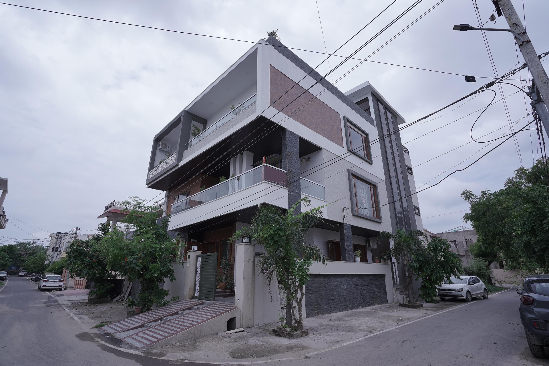 7 BHK Villa In Udaipur - VODRJ240-Udaipur-banner