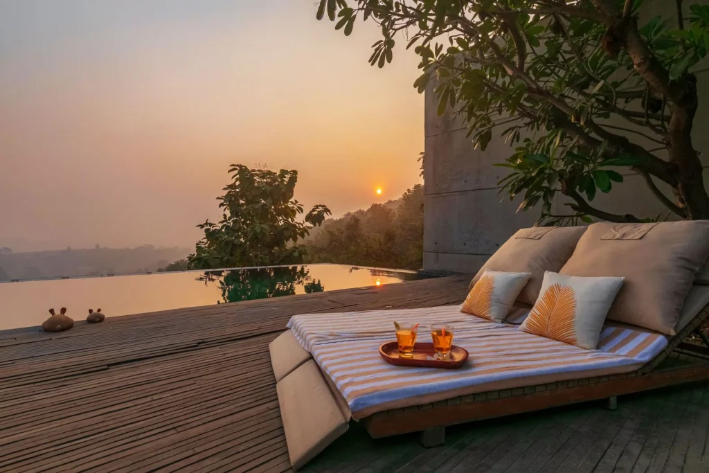 VODMH295 – 4 BHK Villa With Heated Pool In Lonavala